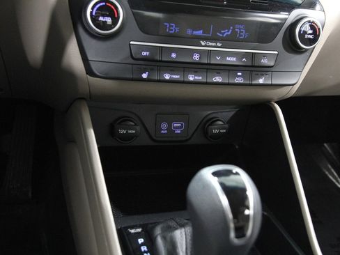 Used 2021 Hyundai Tucson SEL image 14