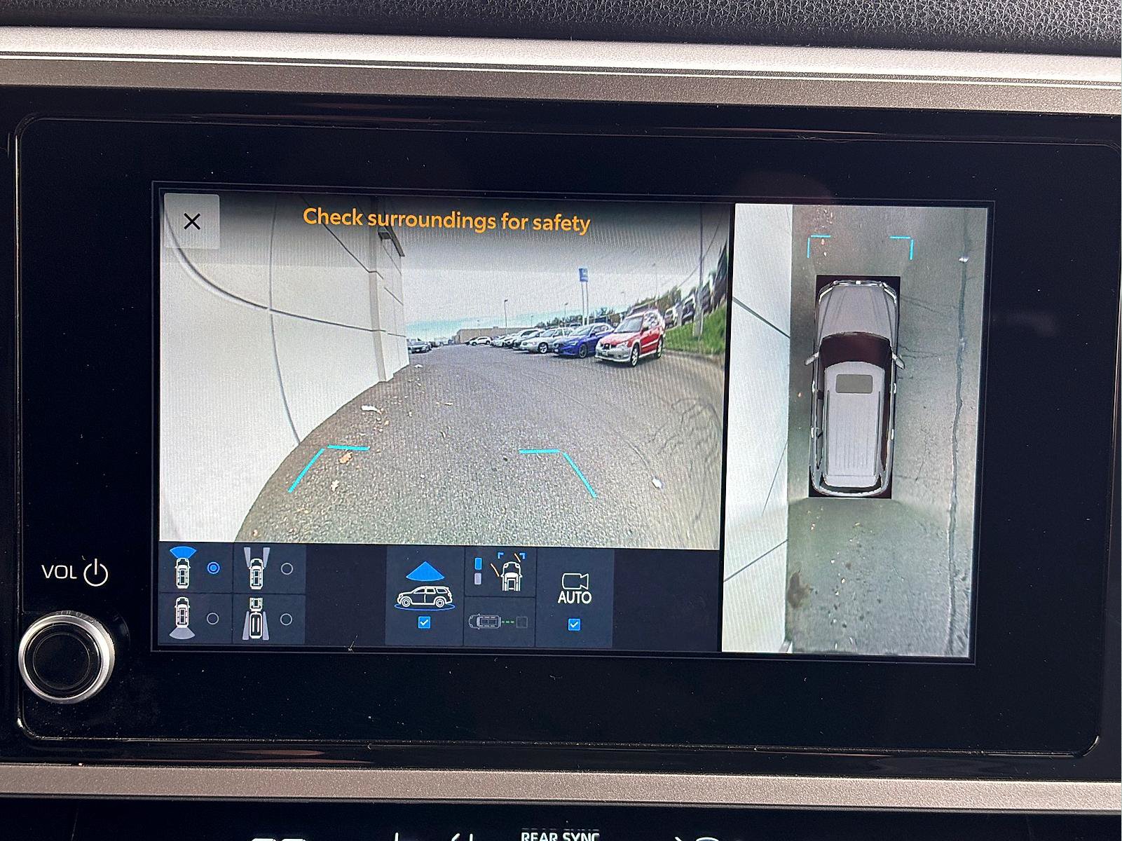 Used 2025 Toyota Sequoia SR5 AWD/4WD image 26