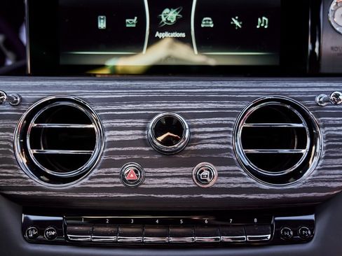 Used 2023 Rolls-Royce Ghost image 75