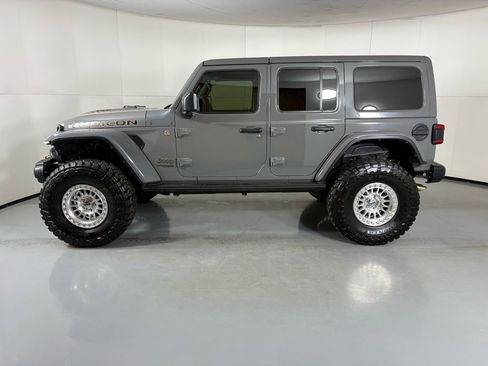 Used 2021 Jeep Wrangler Unlimited Rubicon w/ Trailer Tow Package image 6