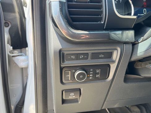 Used 2022 Ford F150 XLT w/ Equipment Group 302A High AWD/4WD image 12
