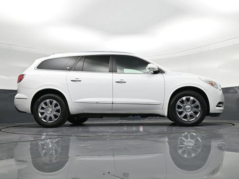 Used 2017 Buick Enclave Premium FWD image 36