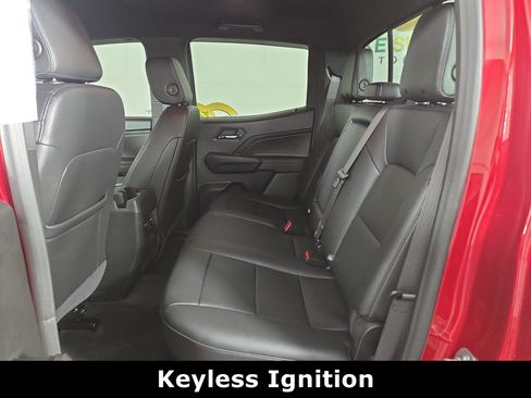 Used 2024 Chevrolet Colorado LT w/ LT Convenience Package III AWD/4WD image 13