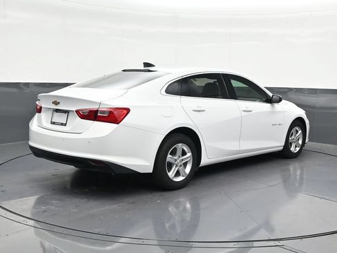 Used 2024 Chevrolet Malibu LS FWD image 5