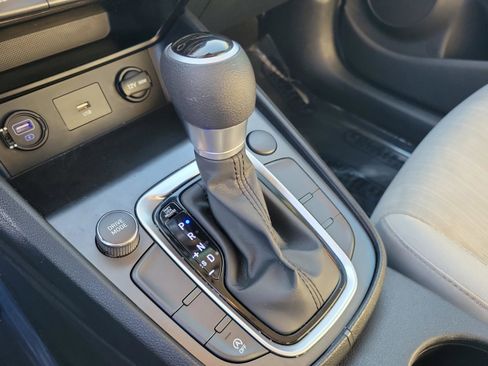 Used 2022 Hyundai Kona SEL image 28