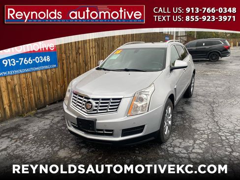 Used 2016 Cadillac SRX Luxury image 1