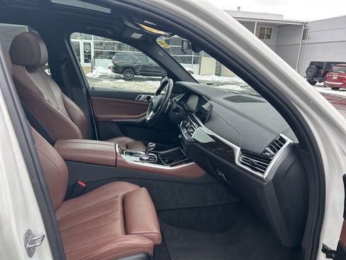 Used 2019 BMW X5 xDrive40i w/ Convenience Package image 16