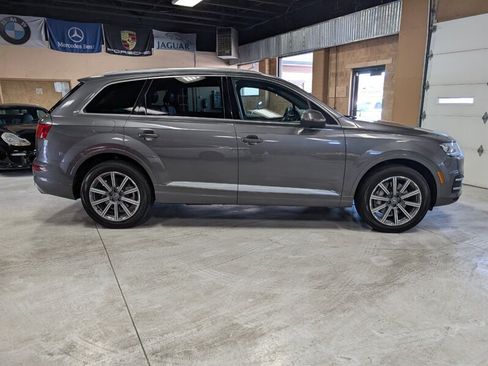 Used 2019 Audi Q7 2.0T Premium w/ Convenience Package AWD/4WD image 11