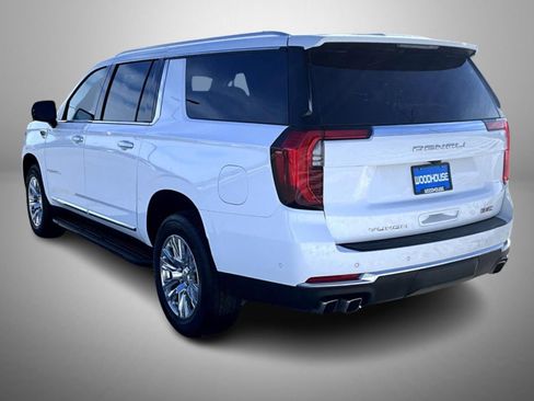 Used 2025 GMC Yukon XL Denali image 7