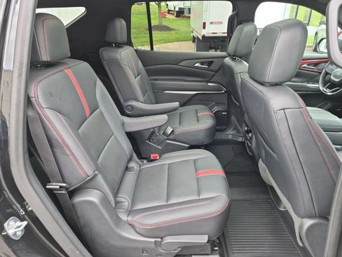 Used 2024 Chevrolet Traverse RS w/ LPO, Floor Liner Package AWD/4WD image 30