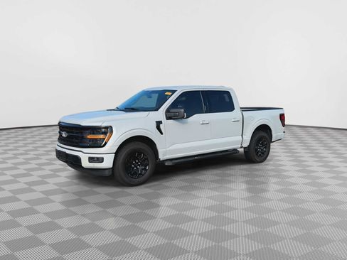 Used 2024 Ford F150 XLT w/ Equipment Group 302A MID RWD image 4