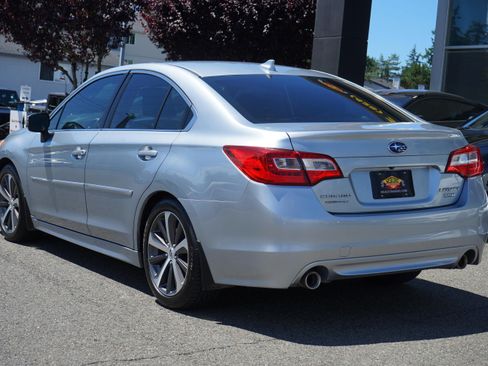 Used 2016 Subaru Legacy 3.6R Limited AWD/4WD image 3