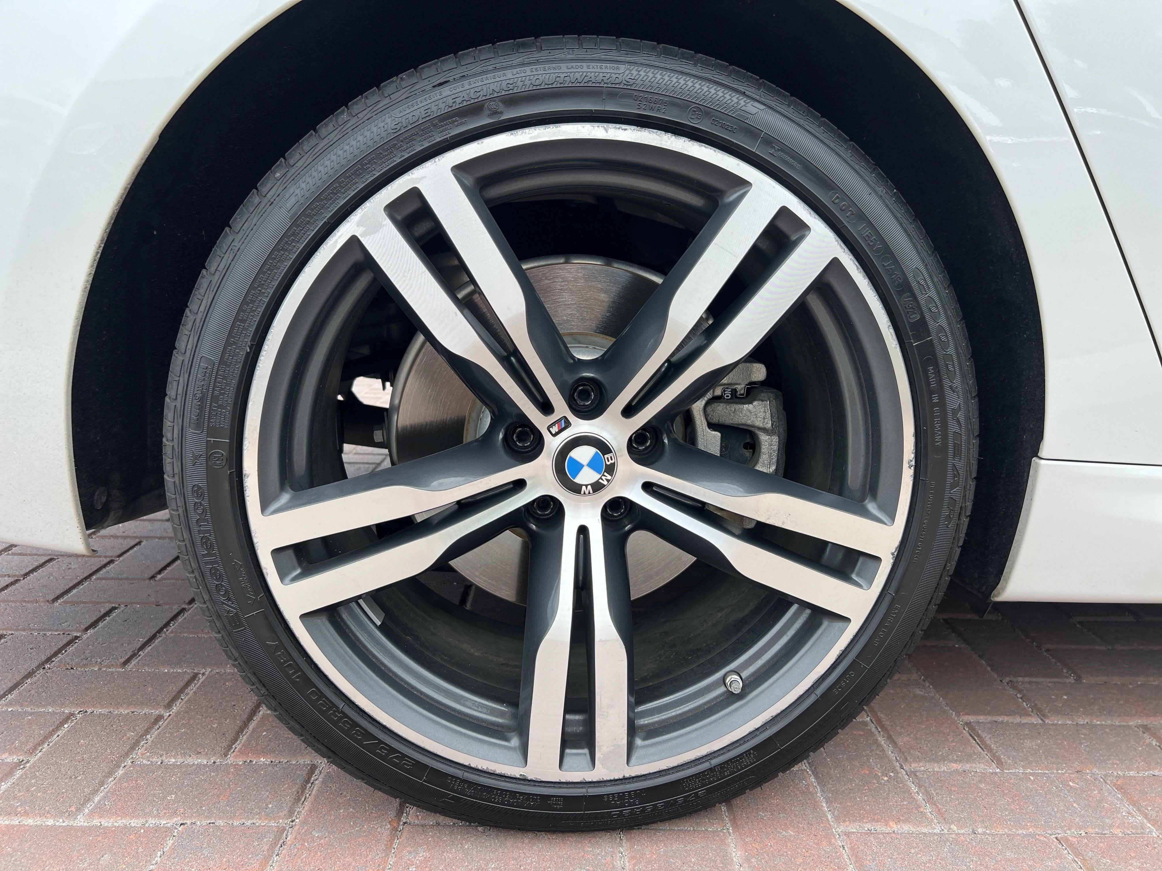 Used 2018 BMW 640i Gran Turismo xDrive AWD/4WD image 13