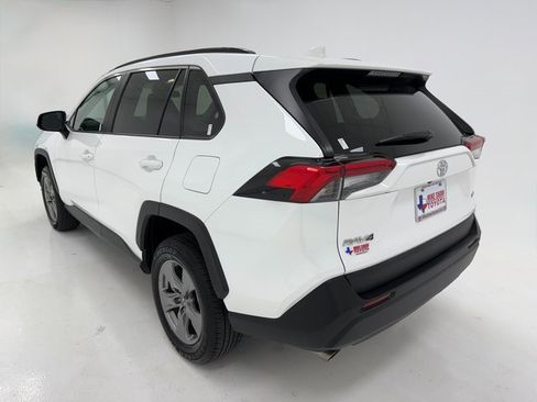 Used 2024 Toyota RAV4 XLE image 38