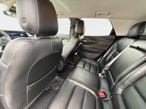 Used 2024 Chevrolet TrailBlazer LT w/ Convenience Package FWD image 20