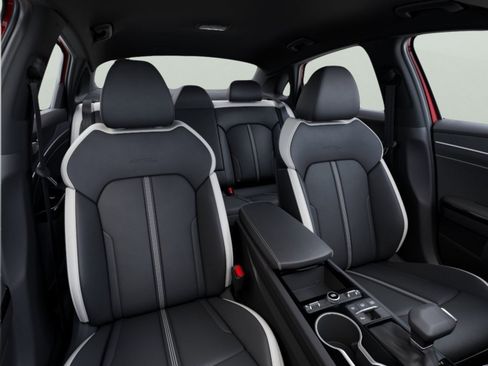 New 2026 Kia K5 GT-Line FWD image 11