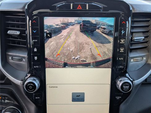 Used 2023 RAM 1500 Big Horn image 31