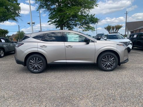 New 2026 Nissan Murano SL w/ Comfort Package AWD/4WD image 2