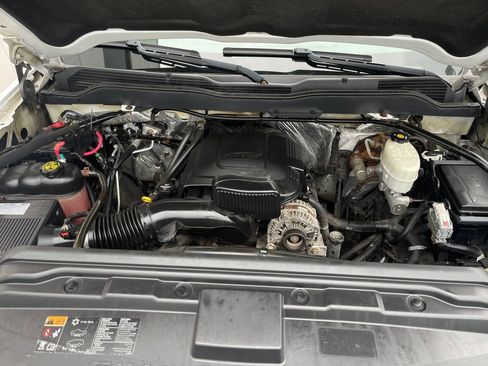 Used 2017 Chevrolet Silverado 2500 LTZ w/ Vortec Plus Package image 25