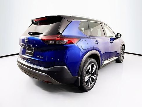 Certified 2022 Nissan Rogue SL w/ SL Premium Package image 8