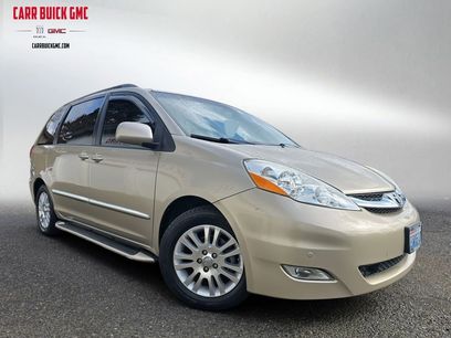Used 2010 Toyota Sienna XLE