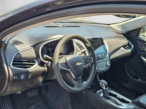 Used 2023 Chevrolet Malibu LT FWD image 10