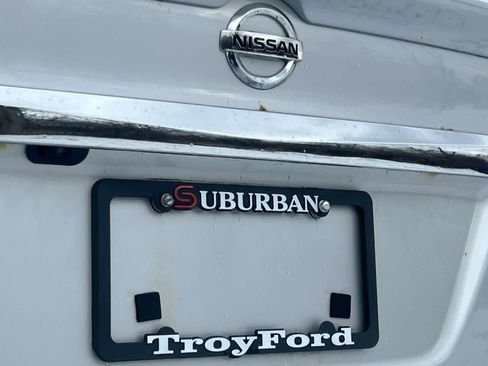 Used 2019 Nissan Sentra S w/ Appearance Package image 12