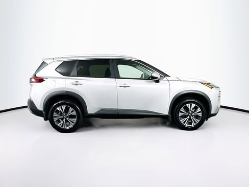 Used 2023 Nissan Rogue SV w/ SV Premium Package image 10