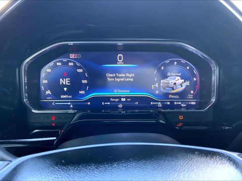 Used 2024 Chevrolet Silverado 3500 High Country image 24