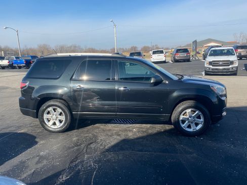 Used 2015 GMC Acadia SLE image 4