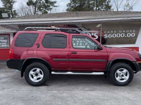 Used 2002 Nissan Xterra XE image 3