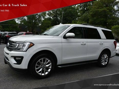 Used 2021 Ford Expedition XLT RWD image 1