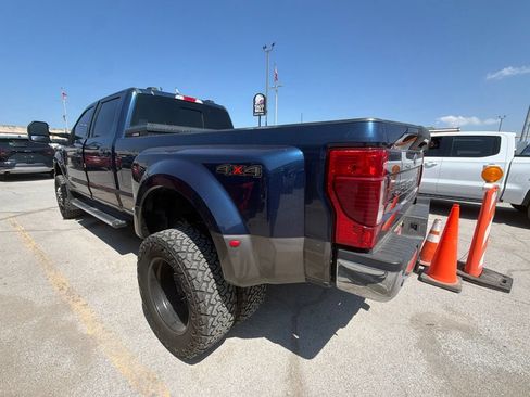 Used 2020 Ford F350 Lariat w/ Lariat Ultimate Package AWD/4WD image 4