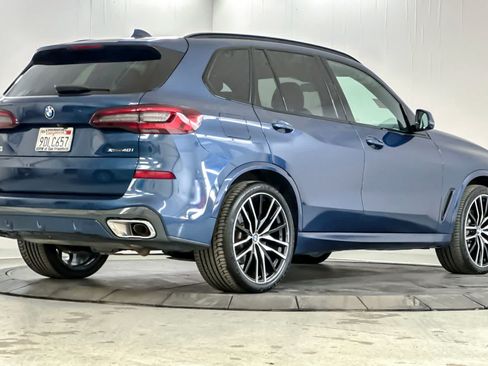Used 2023 BMW X5 xDrive40i w/ M Sport Package AWD/4WD image 2