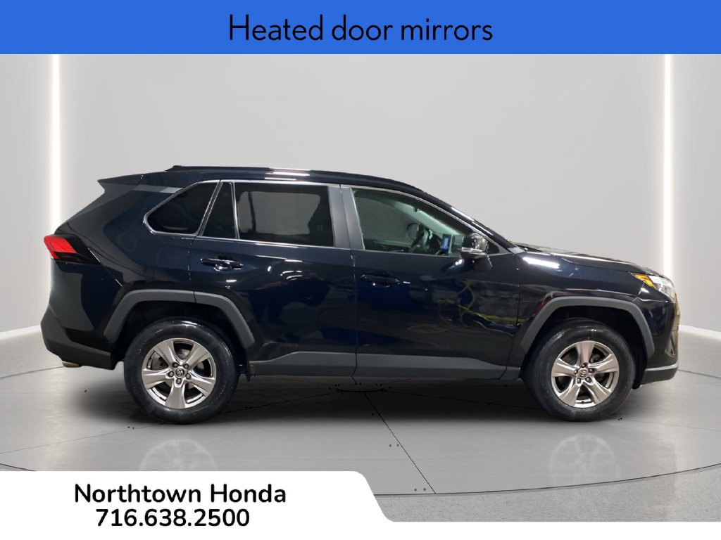 Used 2023 Toyota RAV4 XLE AWD/4WD image 10