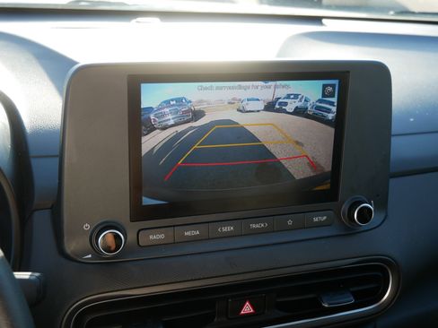 Used 2023 Hyundai Kona SEL image 31