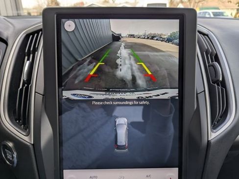 Used 2024 Ford Edge SEL w/ Convenience Package image 20