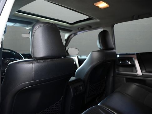 Used 2019 Toyota 4Runner Limited image 23