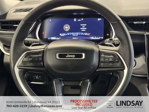 Used 2023 Jeep Grand Cherokee Laredo w/ Luxury Tech Group I AWD/4WD image 25