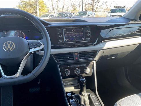 Used 2023 Volkswagen Taos S image 18