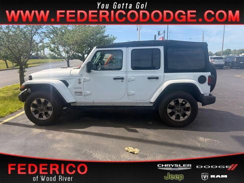Used 2018 Jeep Wrangler Unlimited Sahara w/ Cold Weather Group AWD/4WD image 1