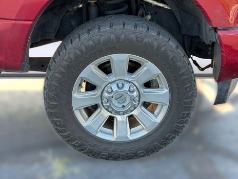 Used 2018 Ford F350 Platinum w/ Platinum Ultimate Package AWD/4WD image 8