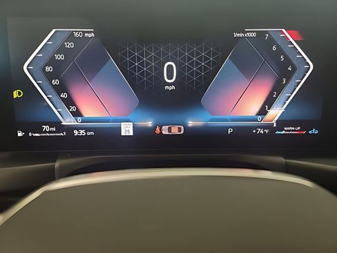 Used 2025 BMW 230i Coupe w/ Convenience Package image 12