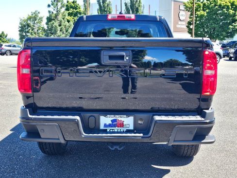 Used 2022 Chevrolet Colorado LT w/ Fleet Safety Package RWD image 4