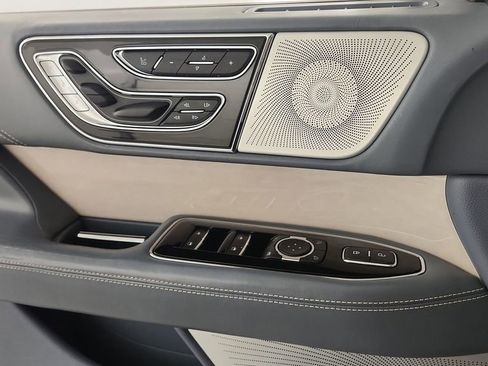 Used 2018 Lincoln Navigator Black Label image 15