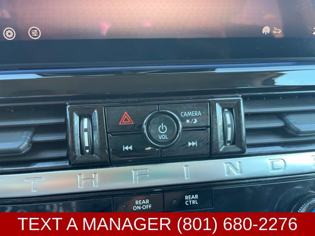 Used 2026 Nissan Pathfinder SV AWD/4WD image 23