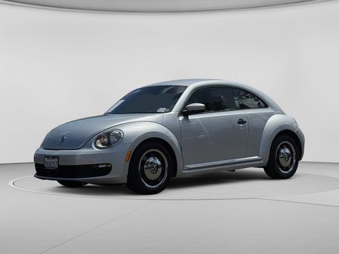 Used 2015 Volkswagen Beetle 1.8T FWD image 6