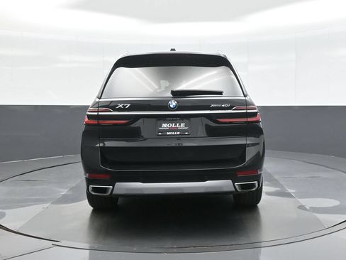 Used 2023 BMW X7 xDrive40i w/ Premium Package AWD/4WD image 6