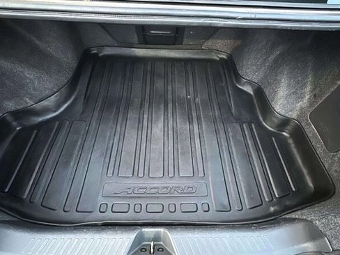 Used 2007 Honda Accord EX-L image 19