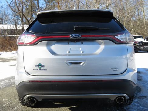 Used 2017 Ford Edge SEL image 6